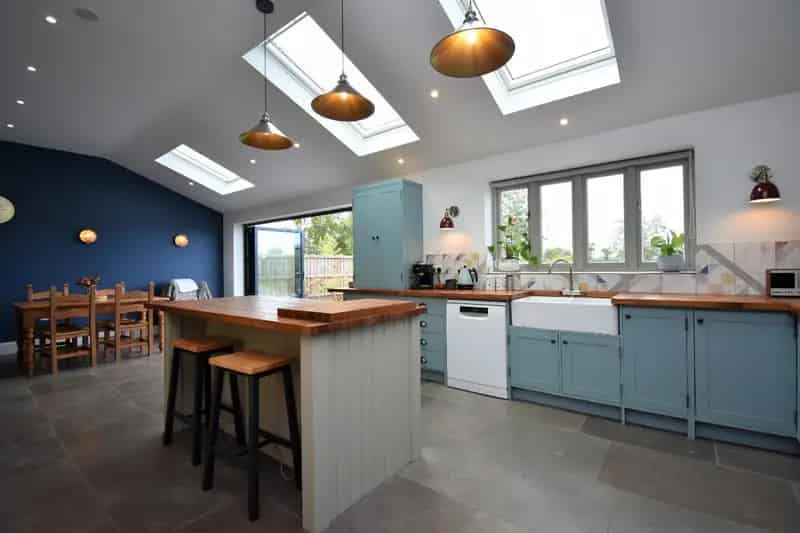 4 Bed Country Cottage For Sale in Calthorpe