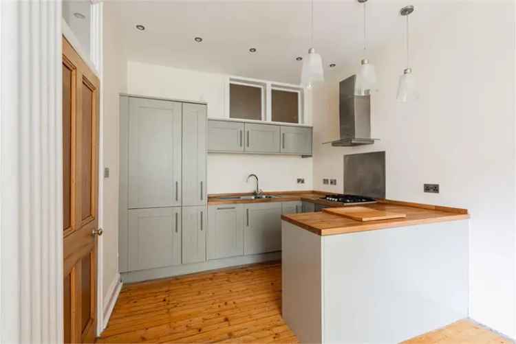 1 Bed Flat Marchmont 2 Reception Rooms Private Gardens