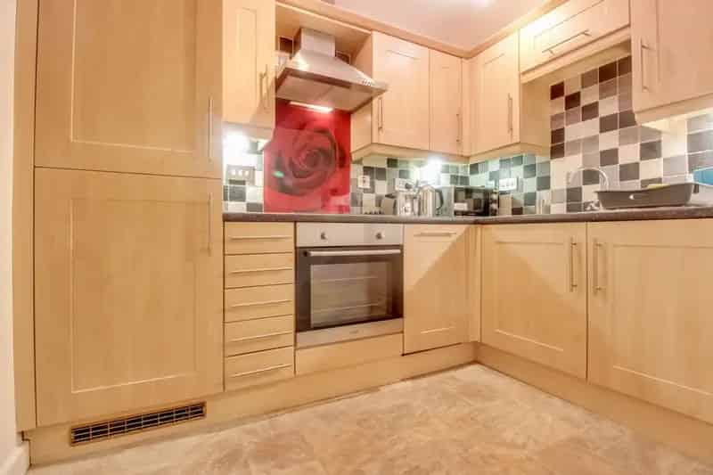 2 Bedroom Flat To Rent Available 05042026