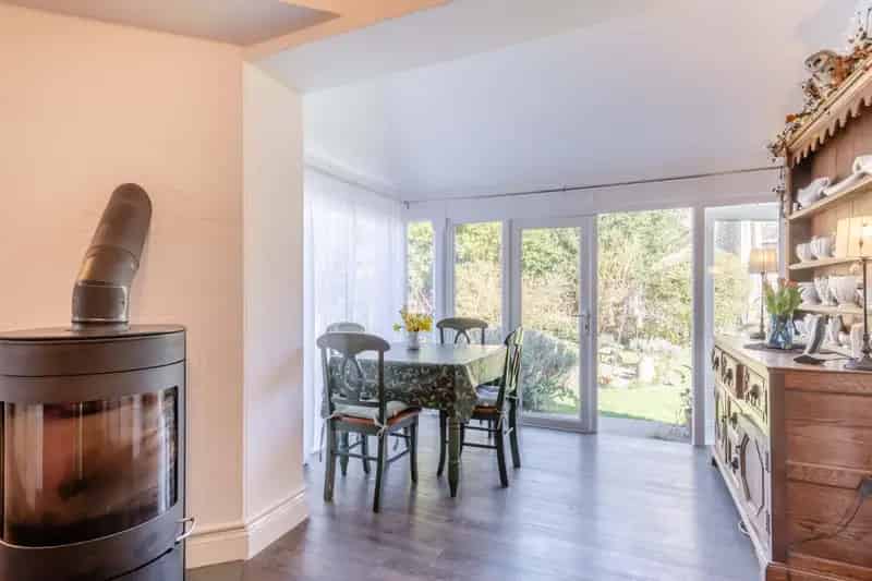 Four Bedroom Detached Family Home with Annex and 1.28 Acres
