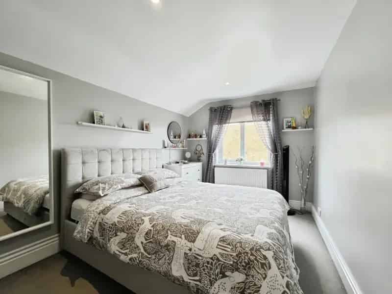 1 bedroom Flat
 For Sale