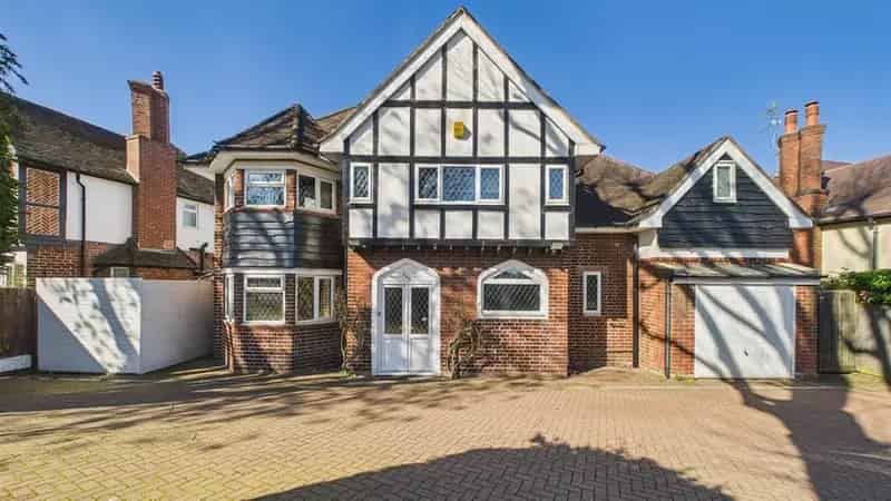 4 Bedroom Detached House for Sale in Edgbaston
