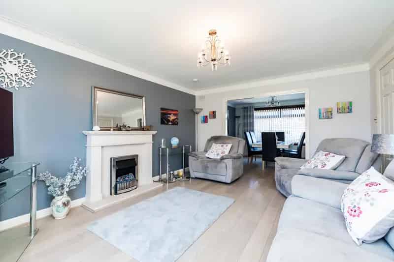 Spacious 4-Bedroom Detached House in Nigg, Aberdeen