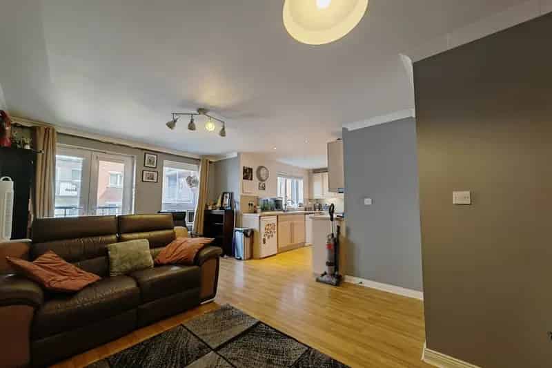 Flat For Sale , Uttoxeter New Road, Derby, England