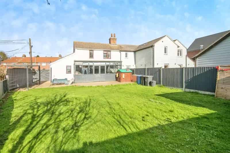 Sudbury Family Home Two Bedrooms Large Garden