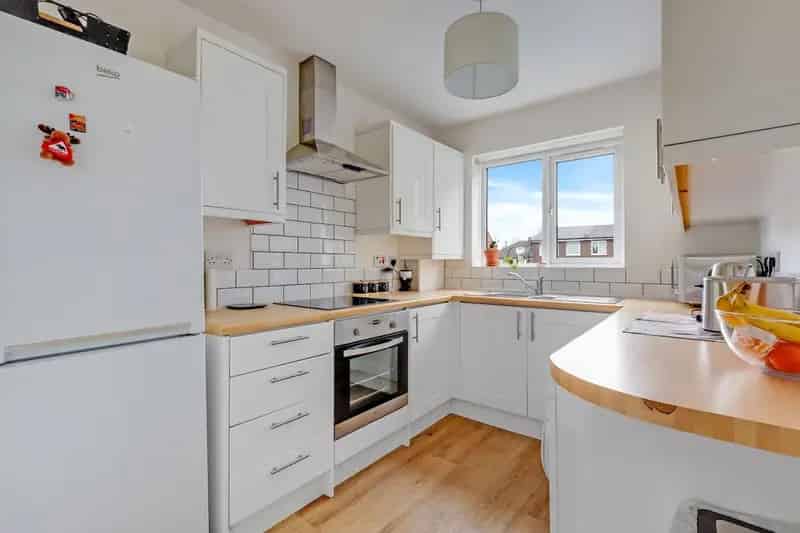 2 Bedroom Flat House to Rent in Thorpe Conservation Area