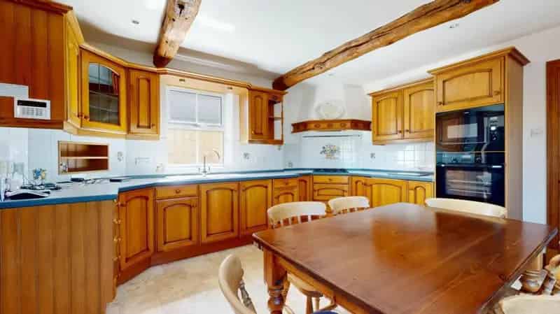 2 Bed Detached House Grassington Large Garden Potential