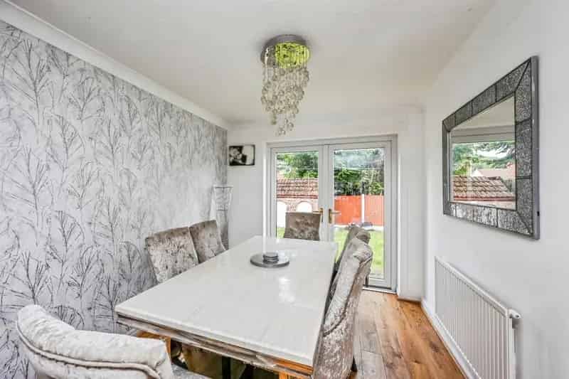 4 Bedroom Semi Detached House Halewood