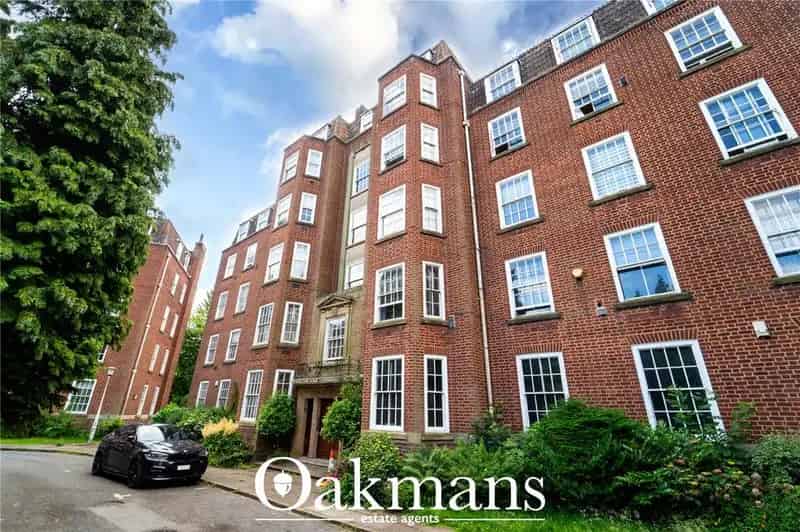 3 Bedroom Apartment for Sale