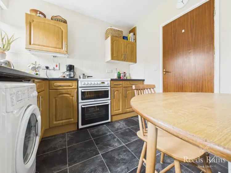 2 Bedroom Semi Detached House for Sale Framwellgate Moor Durham