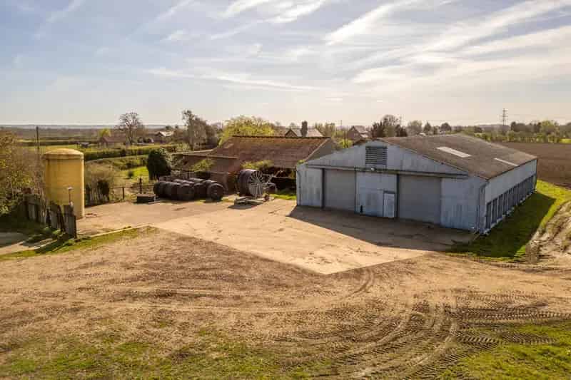 4-Bedroom Cottage with Outbuildings and Farmland