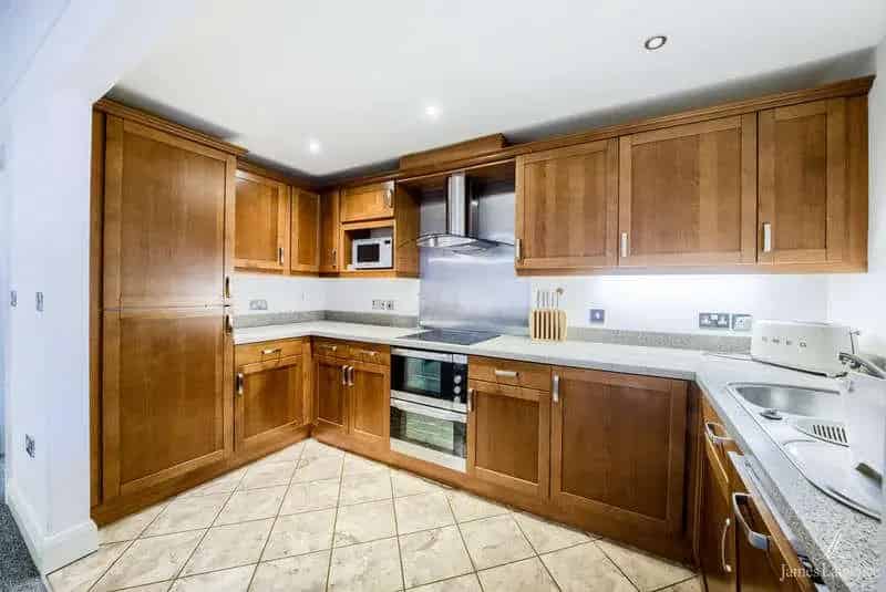 2 Bed Flat for Sale in Moseley, Birmingham