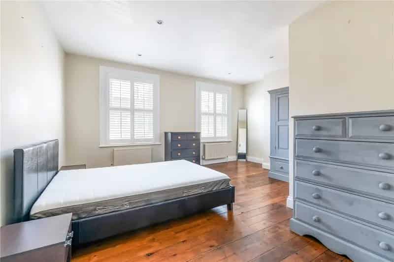 4 Bedroom Victorian House Near Holloway Road Tube