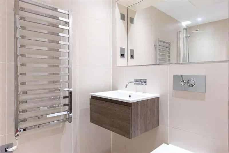 1 Bed Flat for Sale near Kew Bridge Station