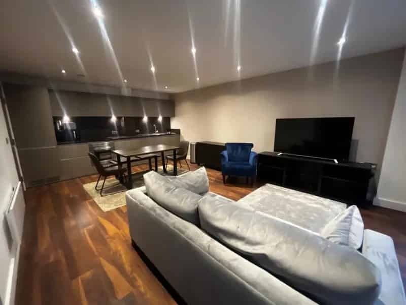 2 Bedroom Duplex Apartment To Let Wilburn Basin