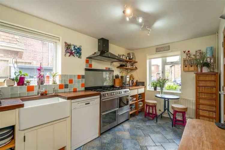 3 Bed Semi-Detached House for Sale