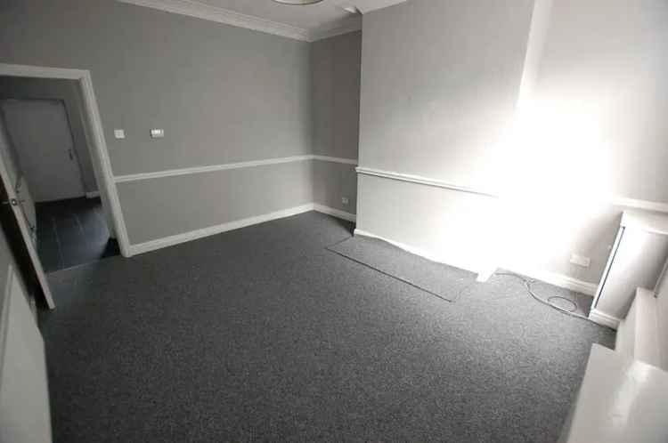 2 Bedroom Mid Terrace House Ashton under Lyne