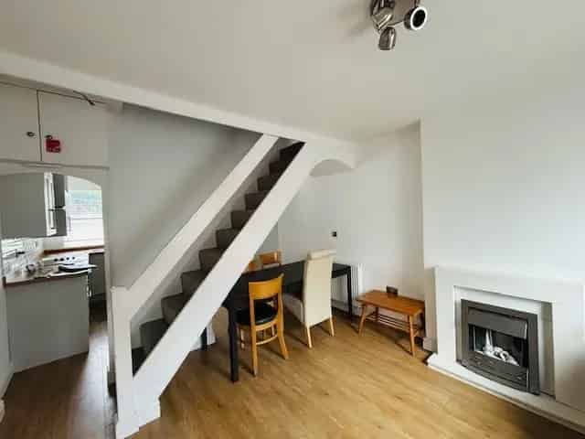 2-Bedroom 2-Bathroom Furnished House Near Town Center