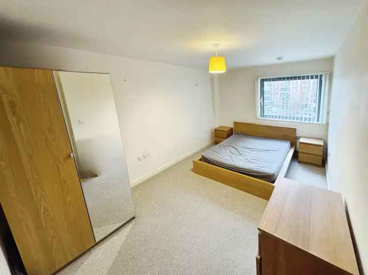 2 Bedroom Flat House to Rent