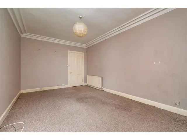 2 bedroom flat  for sale