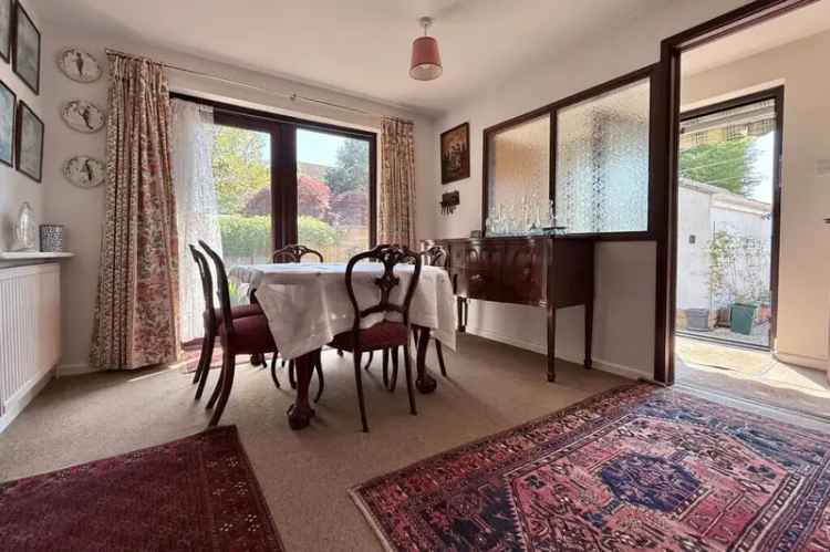 2 Bedroom Detached Bungalow For Sale Near City Centre