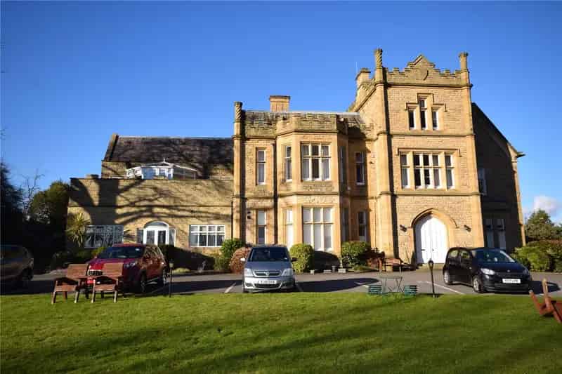 Two Bedroom Ground Floor Apartment in Sandal WF2