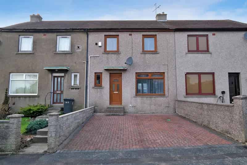 2 Bed Terraced House Mastrick New Boiler Modern Kitchen