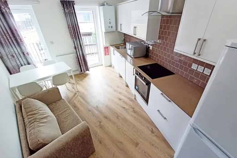 Flat For Rent , London, England