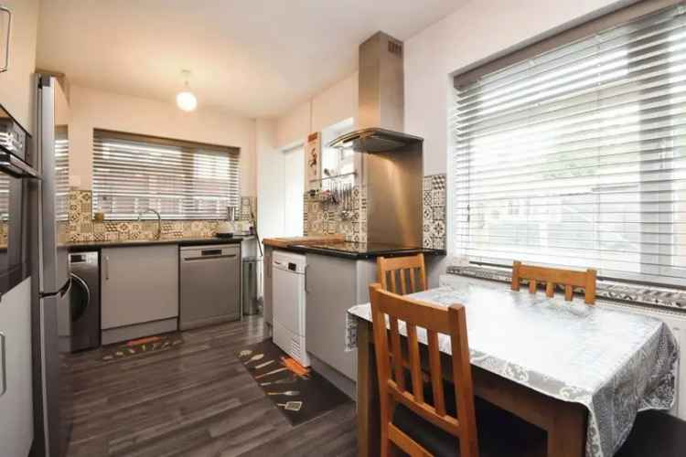 2 Bedroom End Terrace House For Sale