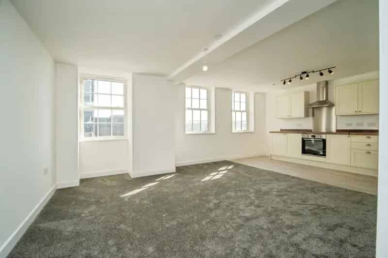Two Bedroom Apartment Weymouth Close to Beaches