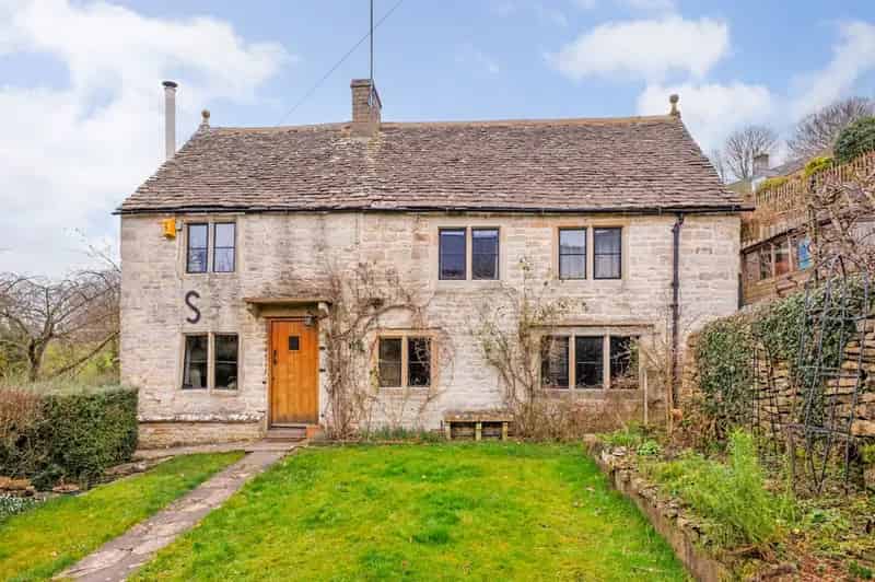 4 Bedroom Cotswold Cottage for Sale Eastcombe