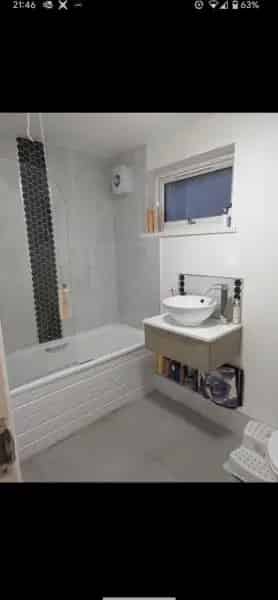 2 Bedroom Semi Detached House Near Schools and Shops