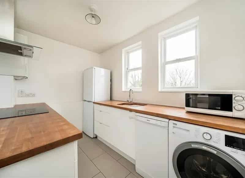 Two Double Bedroom Flat Brockley Conservation Area Off Street Parking