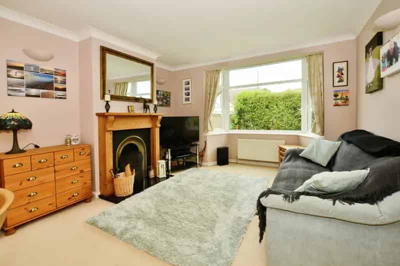 Four Bed Family Home with Large Garden and Garage in Hawkinge