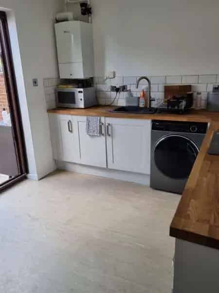 2 Bed House Near Slade Green Station