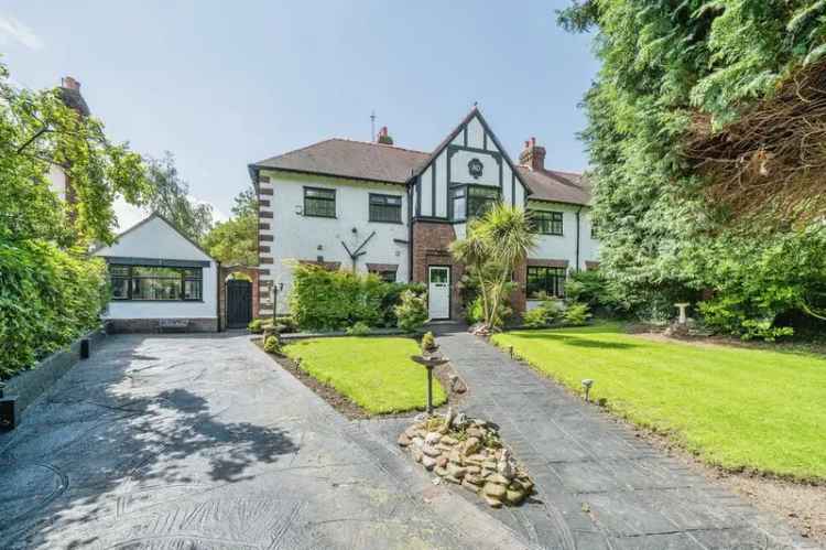 5 Bedroom Semi Detached House for Sale Sandfield Park Merseyside