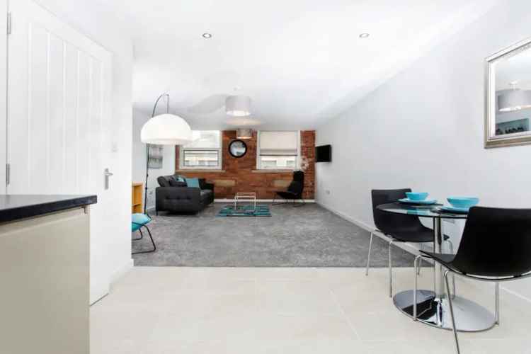 1 Bedroom Apartment Empire House Bradford Luxury Gym Concierge Parking
