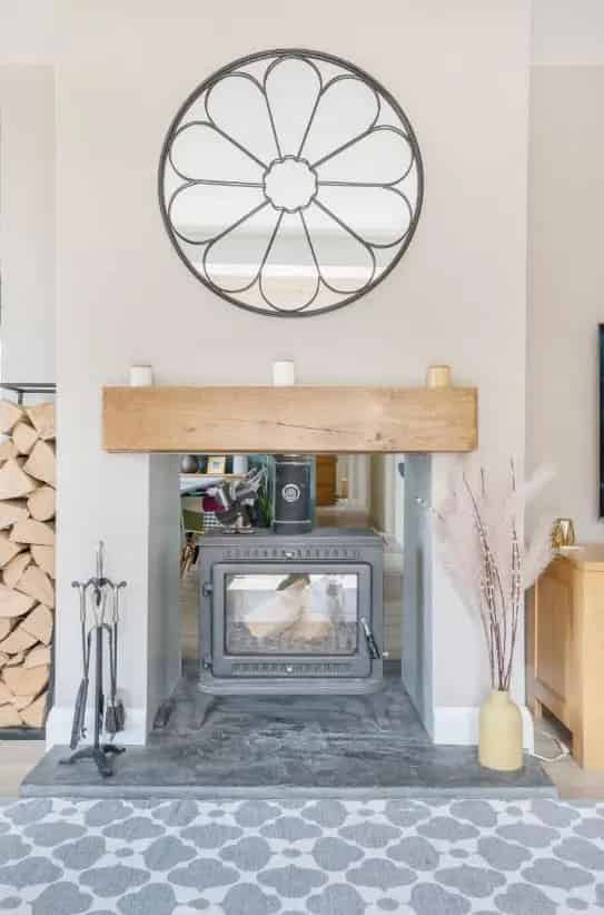 4 Bed Detached Bungalow For Sale