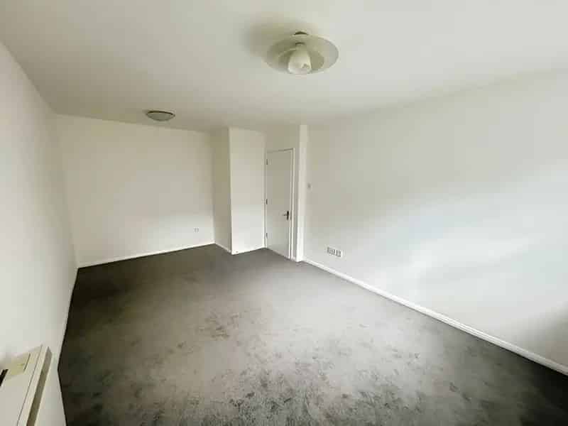 2 Bedroom Flat to Rent London E6 Available Now