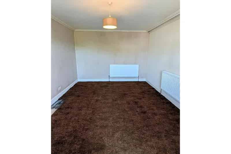 2 Bed House End Terraced with 2 Reception Rooms Semi Rural Setting