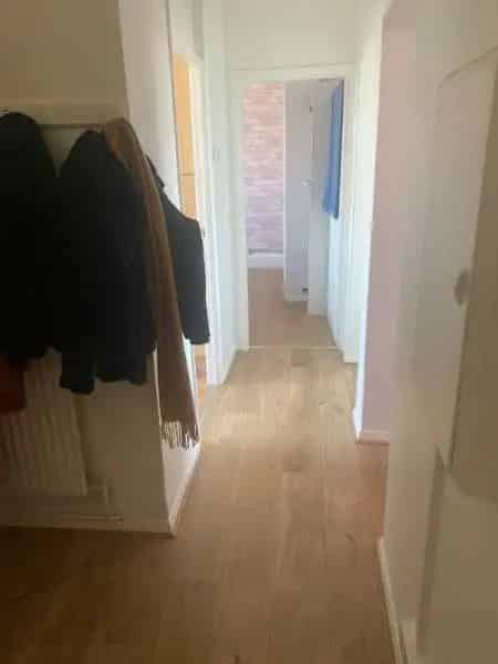 Family Home Near Schools and Amenities