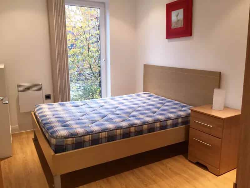 2 bedroom Flat
 To Rent