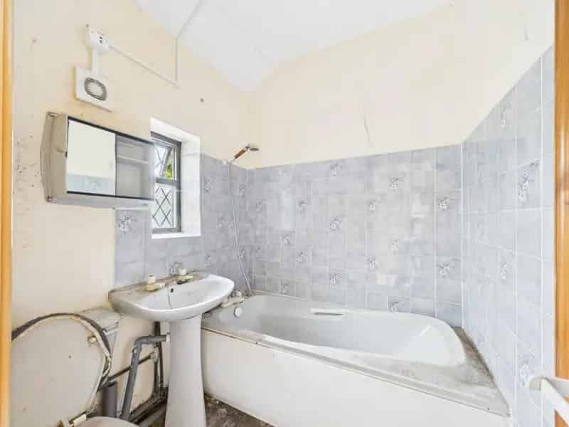2 Bedroom Terrace House For Sale Wibsey West Yorkshire