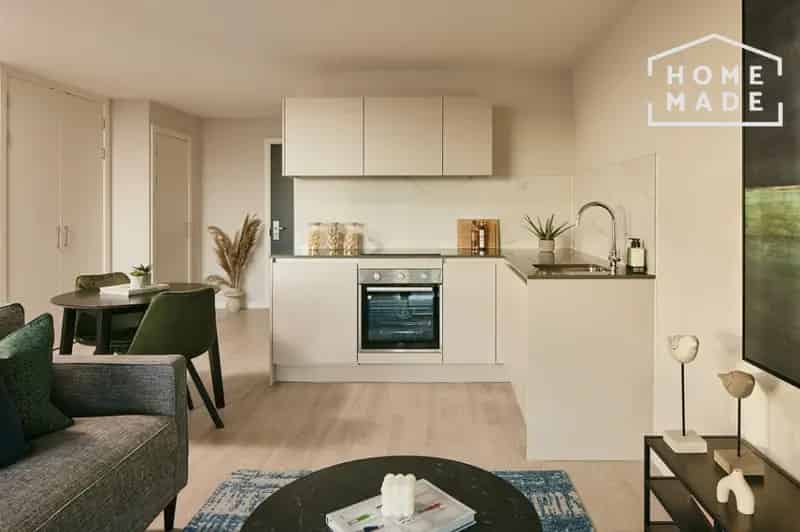 Studio to Rent