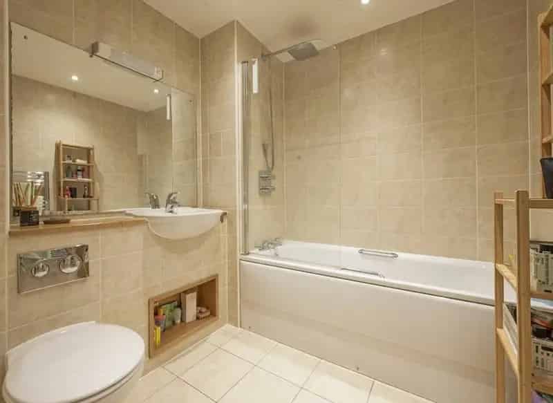 One Bedroom Apartment Near Holloway Road and Drayton Park Stations