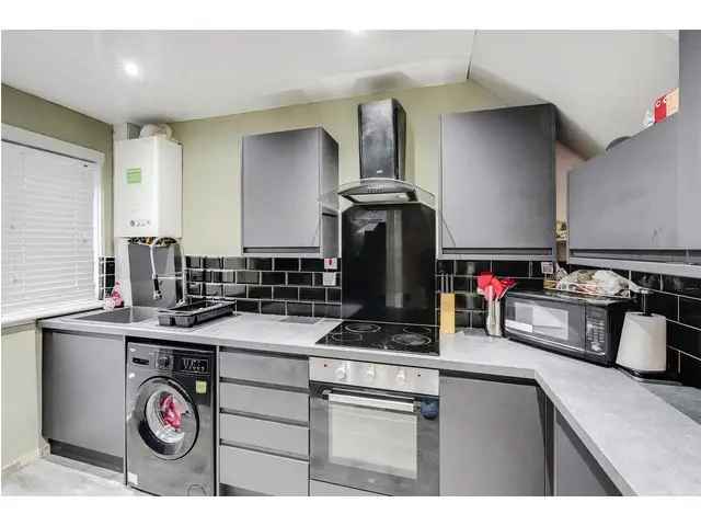 2 Bedroom End Terraced House for Sale