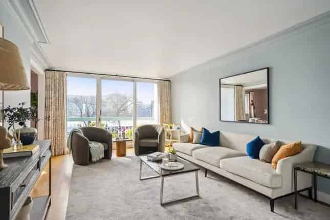 3-Bed Flat for Sale near Kings Road SW3