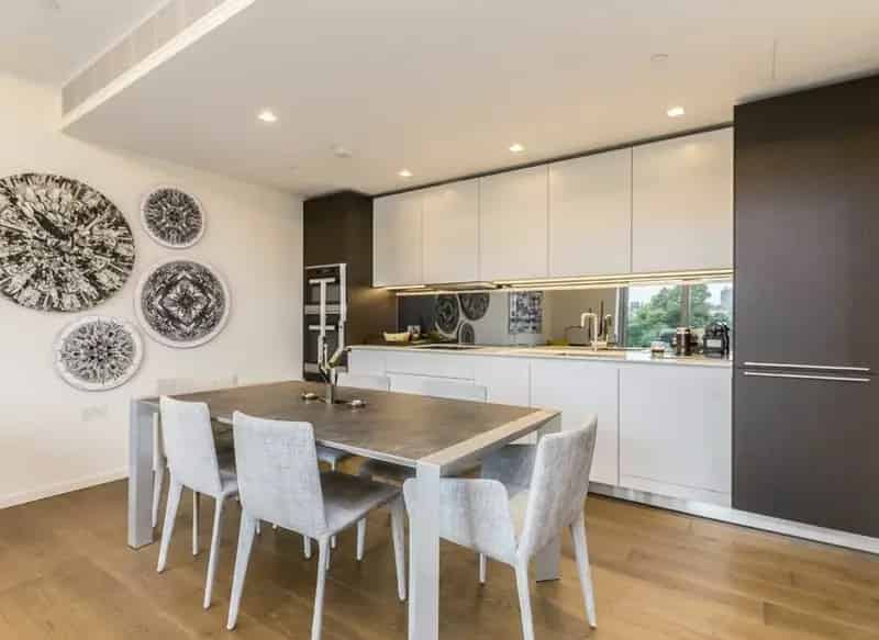 3 Double Bed 2 Bath Luxury Apartment Lillie Square