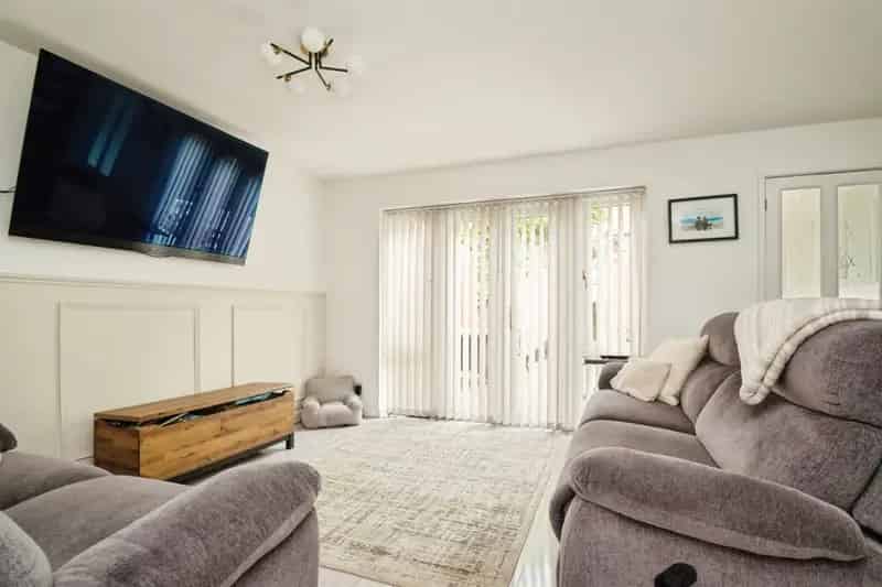 3 bedroom terraced house