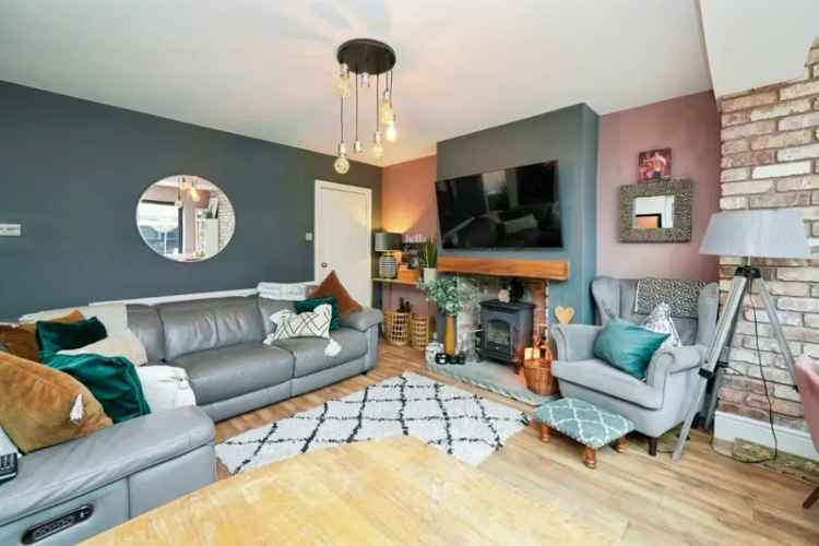 Extended Semi Detached House Three Bedrooms Modern Family Home